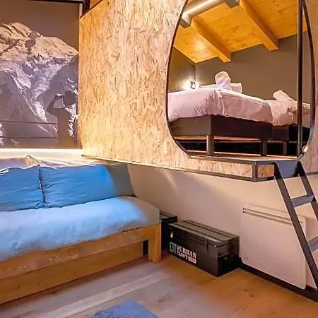 Duplex Avec Sauna Et Vue Mont Blanc Au Centre De *