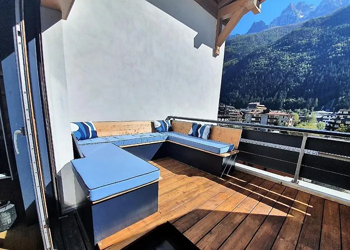 Duplex Avec Sauna Et Vue Mont Blanc Au Centre De * שאמוני